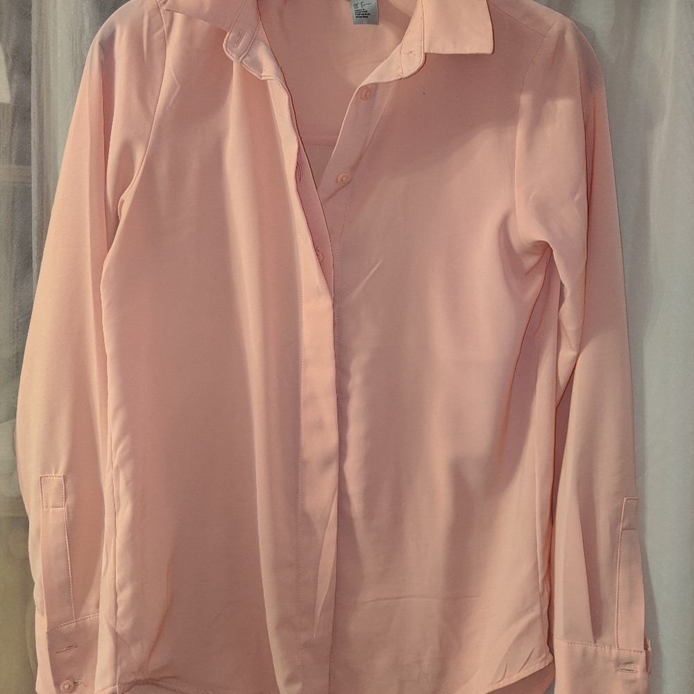 H&M pink button up top - size 2 - satin